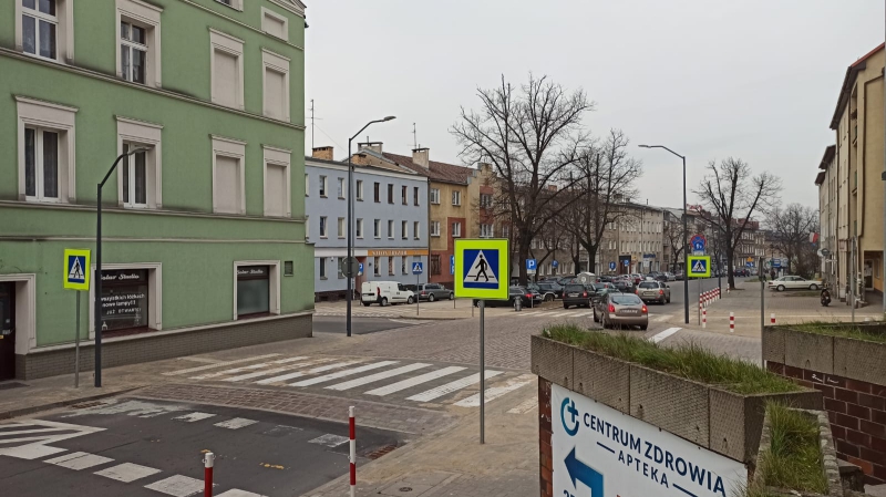 Stargard: Wyniesione na skrzyżowaniu ulic Limanowskiego i Woj. Polskiego