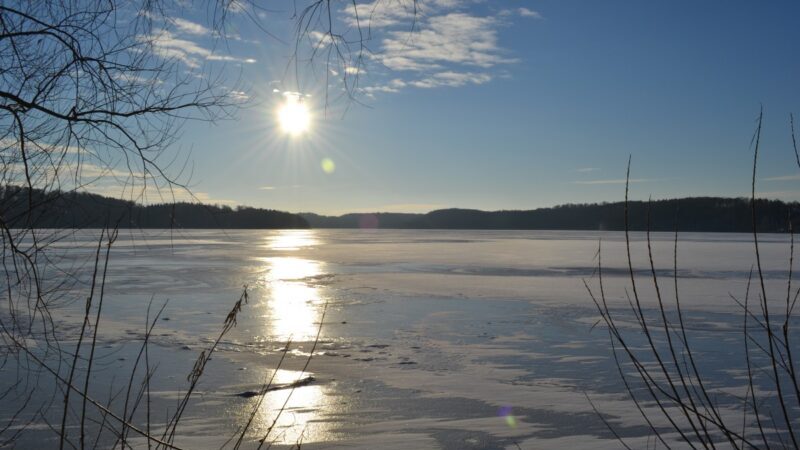 Moryń: Lód pękł pod człowiekiem