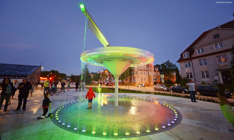 Murek przy Promenadzie Zdrowia w mozaikach lokalnych artystów