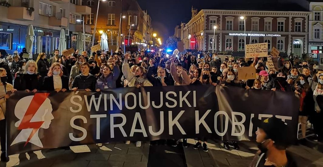 Organizator #StrajkKobiet w Świnoujściu przywłaszczył pieniądze ze zbiórki
