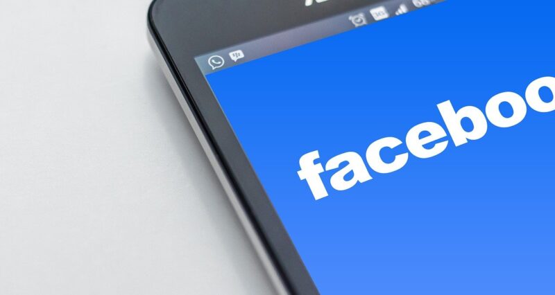 Facebook przywraca dostęp do postu o germanizacji polskich dzieci