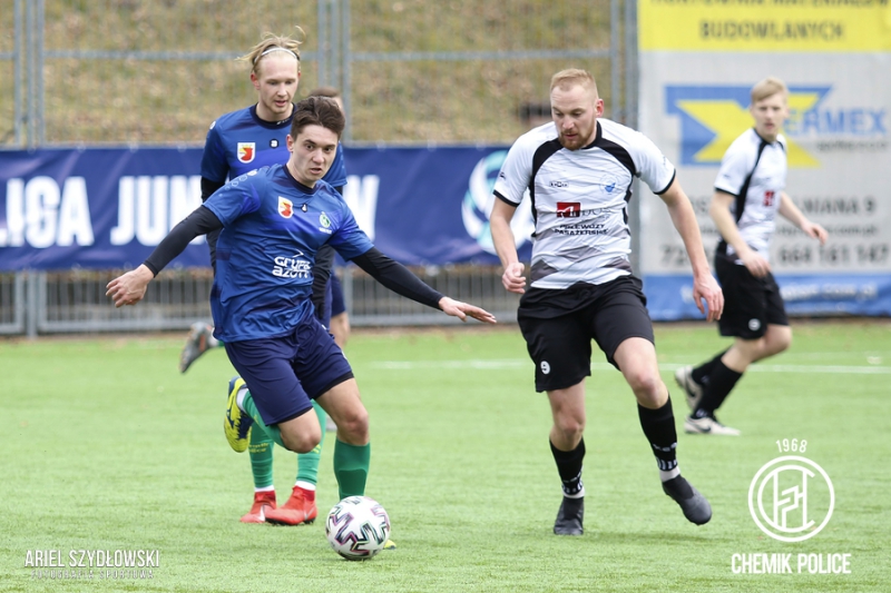 Chemik wygrywa w Koszalinie