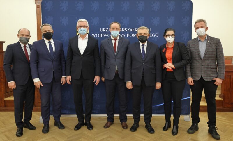 Wizja prezydenta Krzystka: Bez szczepienia nie wejdziesz praktycznie nigdzie!