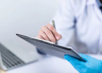 Pijany lekarz na dyżurze w szpitalu