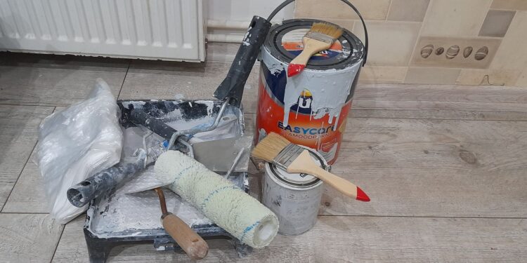 Budowy i remonty stoją – brak pracowników