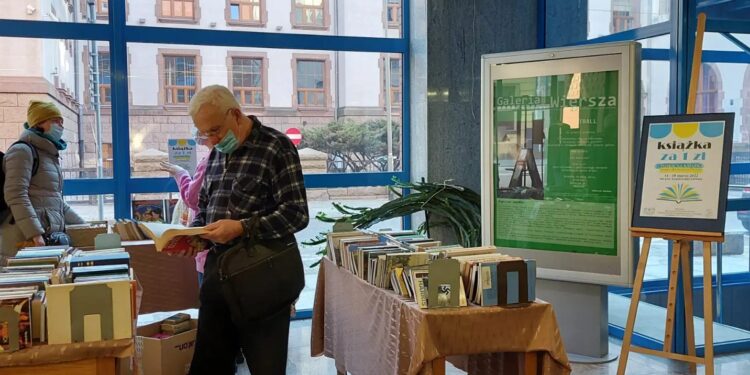 Szczecin: Kup książkę za złotówkę i pomóż dzieciom z Ukrainy!