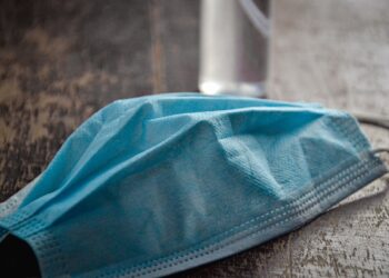 Od poniedziałku nie musimy nosić maseczek! Jest decyzja rządu