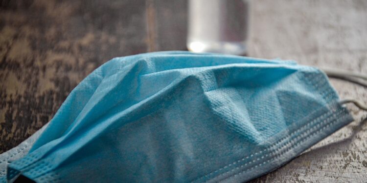 Od poniedziałku nie musimy nosić maseczek! Jest decyzja rządu