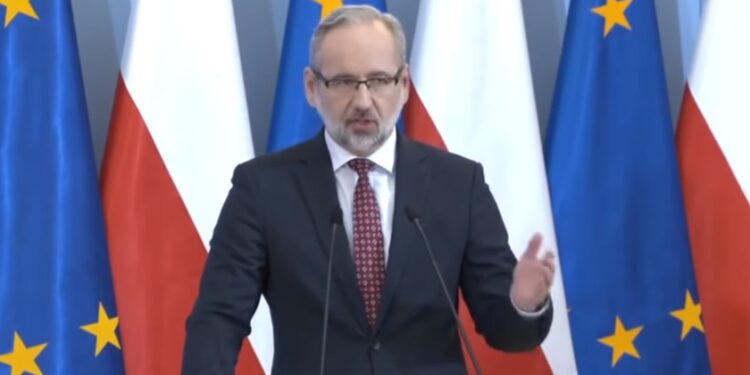 Niedzielski: "Odmawiamy przyjmowania kolejnych szczepionek przeciw COVID-19"