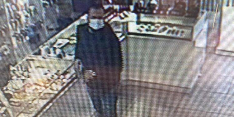 Chodzą po sklepach i zbierają pieniądze na głuchoniemych