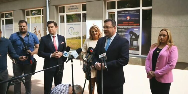 Pomoc Pokrzywdzonym Przestępstwem: W ciągu ostatnich 2 lat ze wsparcia Funduszu Sprawiedliwości skorzystało ok. 150 tys. ofiar!