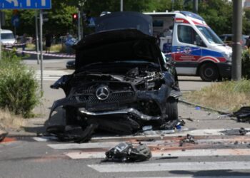Prokuratura stawia zarzuty kierowcy Mercedesa