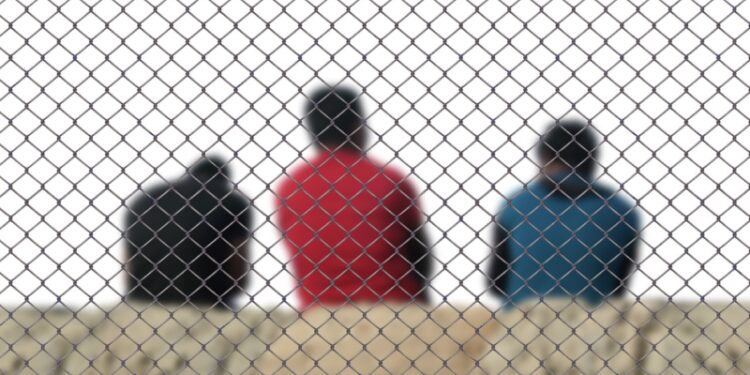 Zarabiał na nielegalnych imigrantach. Mężczyzna usłyszał wyrok