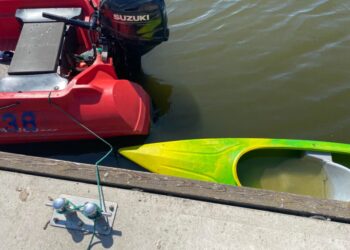 Matka z synem wypadli z kajaka. Kobieta była pod wpływem alkoholu