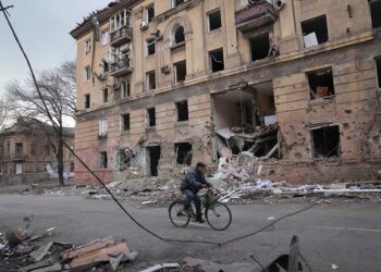 100 dni cierpienia, walki i chwały