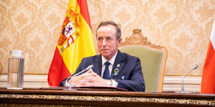 Marszałek Senatu Tomasz Grodzki wydał ponad ćwierć miliona złotych na podróże służbowe