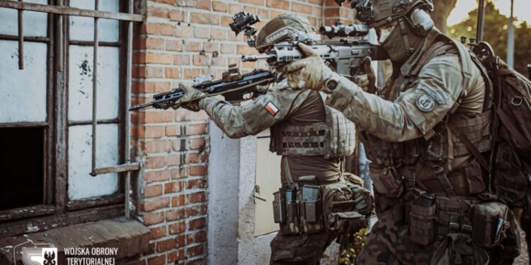 Wakacje z WOT na poligonie drawskim. Szkolenia nowych terytorialsów