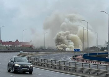 Ogromny pożar w szczecińskim porcie [WIDEO]