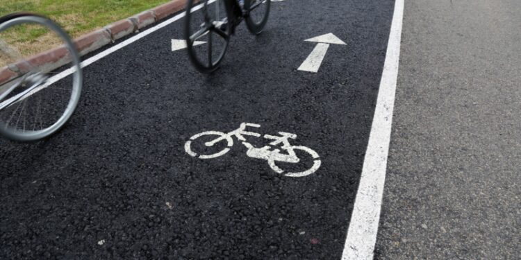 Będzie nowa ścieżka rowerowa na ulicy Pawła VI. Jest chętny na realizację zadania