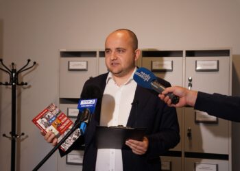 Dariusz Matecki: „Opozycja szczególnie powinna przeczytać podręcznik prof. Roszkowskiego!” [WIDEO]