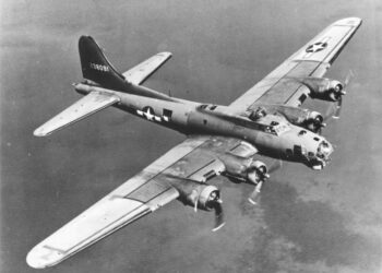 Sensacja na dnie Zalewu Szczecińskiego. Podczas prac znaleziono wrak samolotu