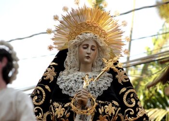 Szczecin: procesje modlitewne po dwóch stronach Odry