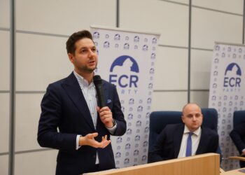 Pełne sale na spotkaniu z Patrykiem Jakim w Szczecinie i Gryfinie