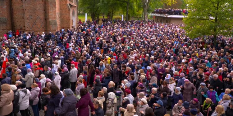 Wyjątkowe nabożeństwa w regionie. Wkrótce rusza „Różaniec do granic”!
