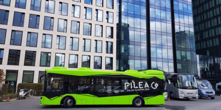 W Świnoujściu testują autobus elektryczny wyprodukowany w Polsce