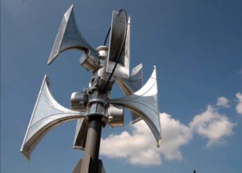 W Szczecinie zawyły syreny alarmowe. Dlaczego?