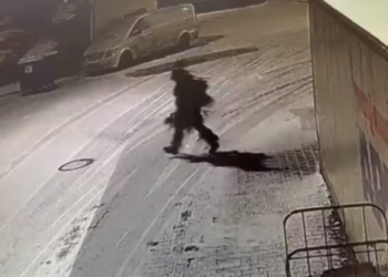 Uszkodził 21 samochodów w Mierzynie. Człowiek-choinka zatrzymany