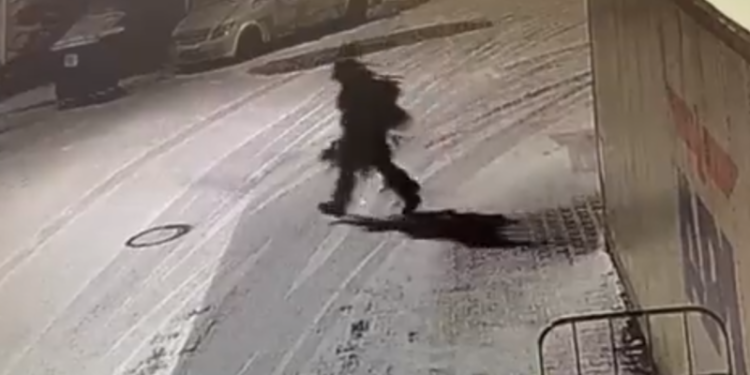 Uszkodził 21 samochodów w Mierzynie. Człowiek-choinka zatrzymany