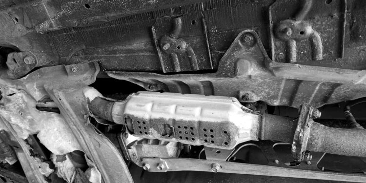 Szczecin: Złodzieje katalizatorów przyłapani na gorącym uczynku!