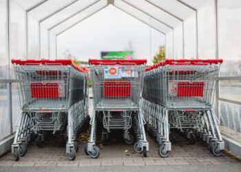 Dwie niedziele handlowe w grudniu. Kiedy będzie można zrobić zakupy?