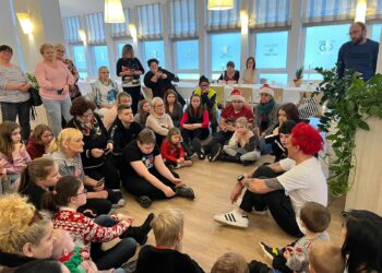 Zachodniopomorskie: Michał Wiśniewski ze świąteczną wizytą w domach dziecka. „Jestem jednym z nich”