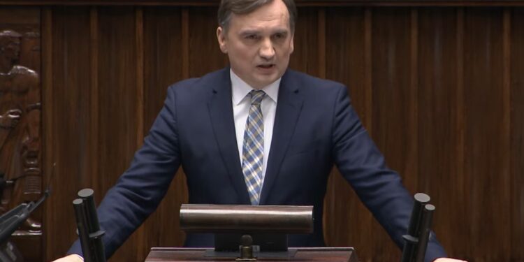 Wniosek o wotum nieufności wobec Zbigniewa Ziobro odrzucony. „Was łączy nienawiść do PiS, a nas łączy Polska”