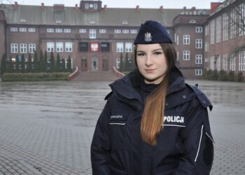 Przyszła policjantka uratowała ludzi z pożaru