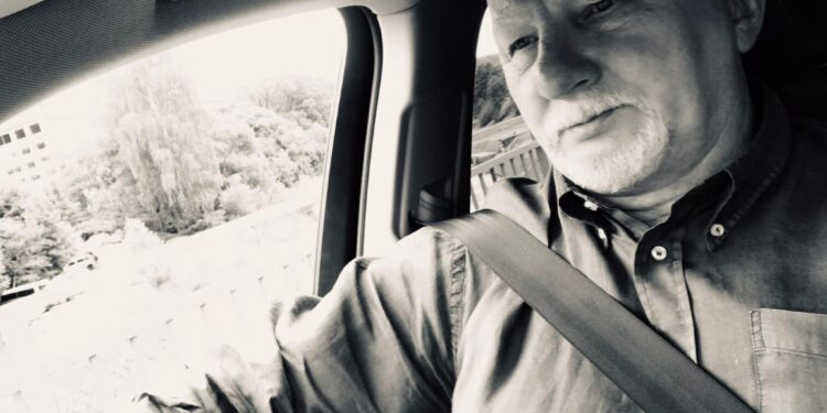 „I ja, gdy odpocznę, z pewnością zatęsknię za Międzyzdrojami”. Ostatnie pożegnanie burmistrza Leszka Dorosza