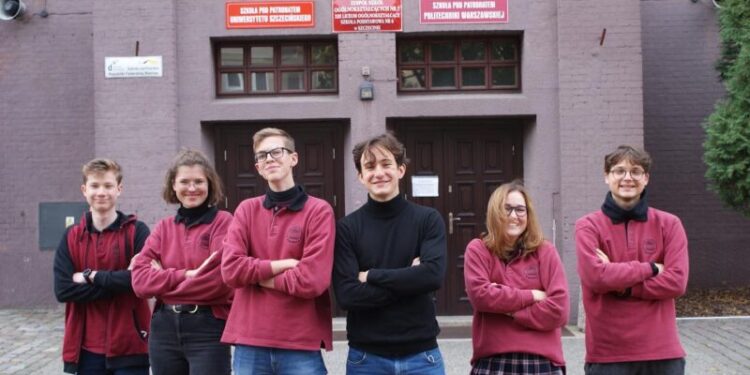 Ranking liceów: Szczecińskie XIII LO na podium prestiżowego zestawienia!