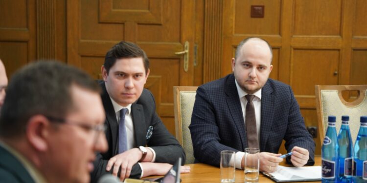 Tydzień Pomocy Osobom Pokrzywdzonym: w Szczecinie odbyła się konferencja dot. bezpłatnej pomocy