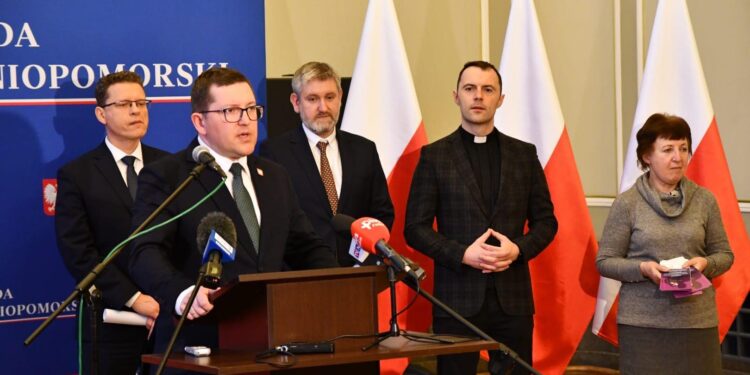 Koszalin: Tydzień Pomocy Osobom Pokrzywdzonym Przestępstwem w regionie. Gdzie udać się po darmową poradę prawną?