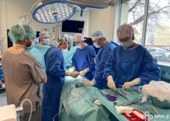 Matka oddała nerkę swojemu synowi, zabieg wykonano w szczecińskim szpitalu