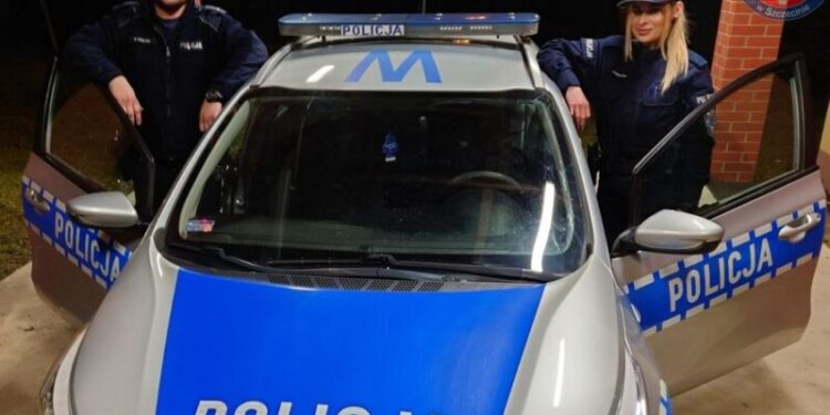 Szczecińscy policjanci uratowali niedoszłego samobójcę. Na strychu odnaleźli na czas 24-latka