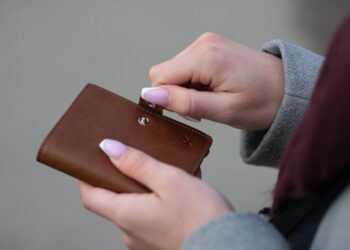 Wałcz: Odzyskała skradziony portfel, w którym znajdowało się 10 tys. zł. Podziękowała wysyłając specjalny list