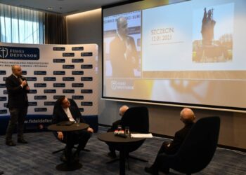 Ataki na Jana Pawła II jako apogeum chrystianofobii, czyli konferencja Fidei Denfensor