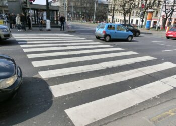 Przechodził przez ulicę w niedozwolonym miejscu, teraz może trafić za kratki nawet na 3 lata