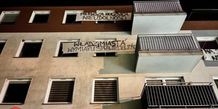 Rok bez dachu nad głową. Kto odpowie za pęknięty blok w Stargardzie?