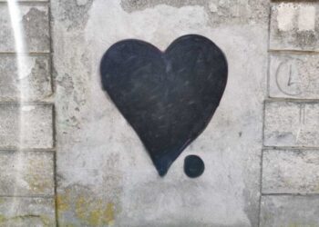 Samozwańczy artysta nie poruszył serc funkcjonariuszy. 45-letni mieszkaniec Szczecinka przyłapany na gorącym uczynku