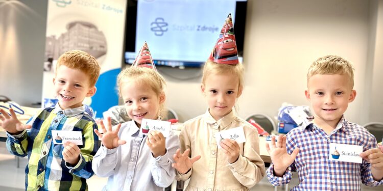 Czworaczki ze Szpitala Zdroje. Amelka, Franek, Staś i Zosia świętują 5. urodziny!