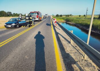 Niemka kąpała się w zbiorniku wodnym przy S3. Nie chciała wyjść